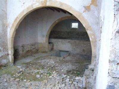 Beautyful old Landhouse to renovate in Art�
