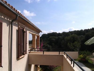Finca mit 4 Wohnungen in San Lorenzo
