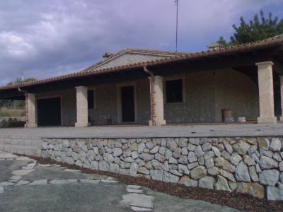 Moscari, Neubaufinca mit Traumblick und grossem Grundstueck
