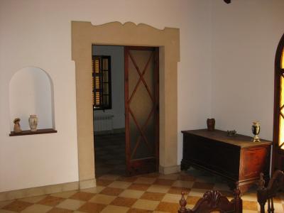 Sanierungsbedürftiger Stadtpalast mit Patio in Arta