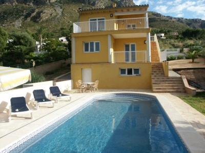 Chalet in Betlem  mit Traumpanoramameerblick auf die Bucht von Alcudia mit Pool