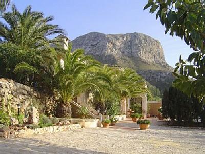 Schones Meerblickchalet mit Pool in Hanglage über Colonia de Sant Pere