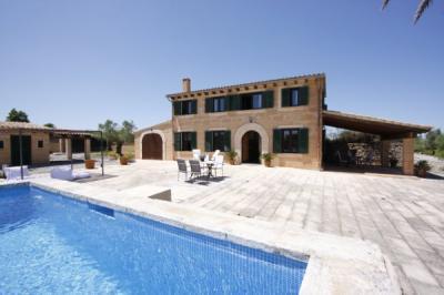 Finca Sa Font Nova Naturstein-Finca  mit Pool bis 10 Personen
