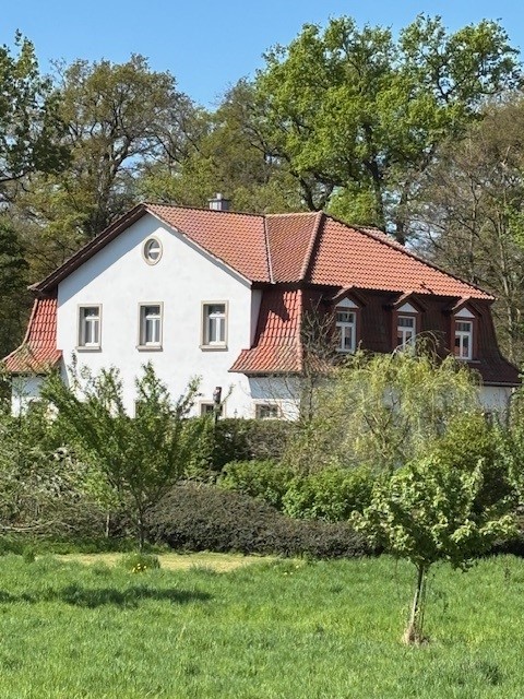 Verkauf eines Herrenhauses mit großem Grundstück i. d. Dümmersee-Region NS